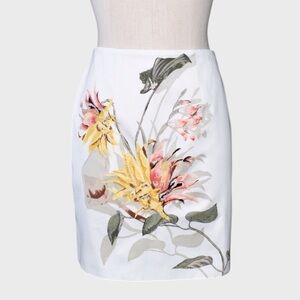 NWT WHBM White Floral Embroidered Cotton Pencil Skirt